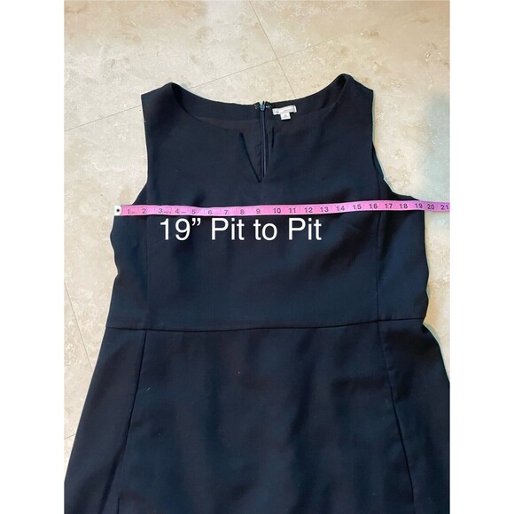 GAP Black V Neck Sleeveless Shift Dress, Fully Lined, W/Pockets Size 16 - Picture 4 of 10